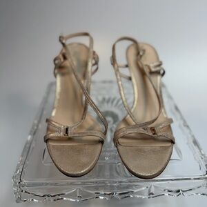 Pelle Moda IVA-S15 Evening Open Strappy Heel in Platinum - size 9- new in box